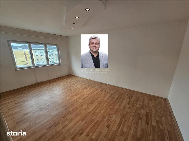 Apartament cu 3 camere în Central