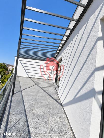 Apartament cu 4 camere în Ștefan cel Mare