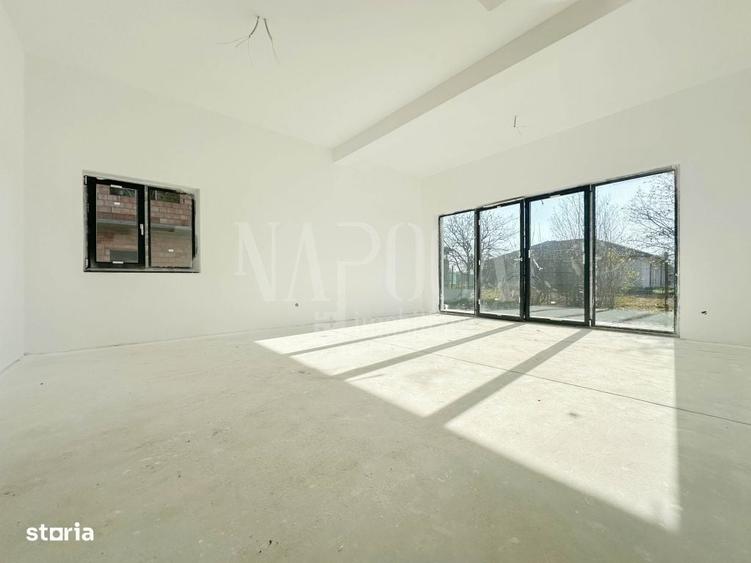 Casă cu 4 camere în Juc-Herghelie