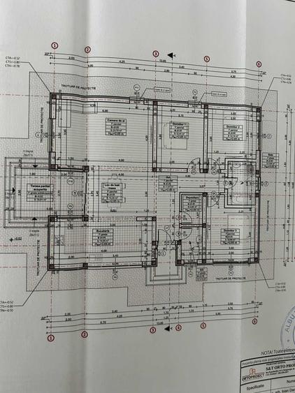 Casă cu 4 camere în Dumbrăvioara