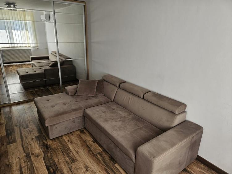 Apartament cu 2 camere decomandat în Crângași