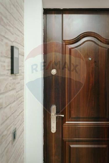 Studio de închiriat în ISARAN, Brașov – 50 mp, cu parcare - 10