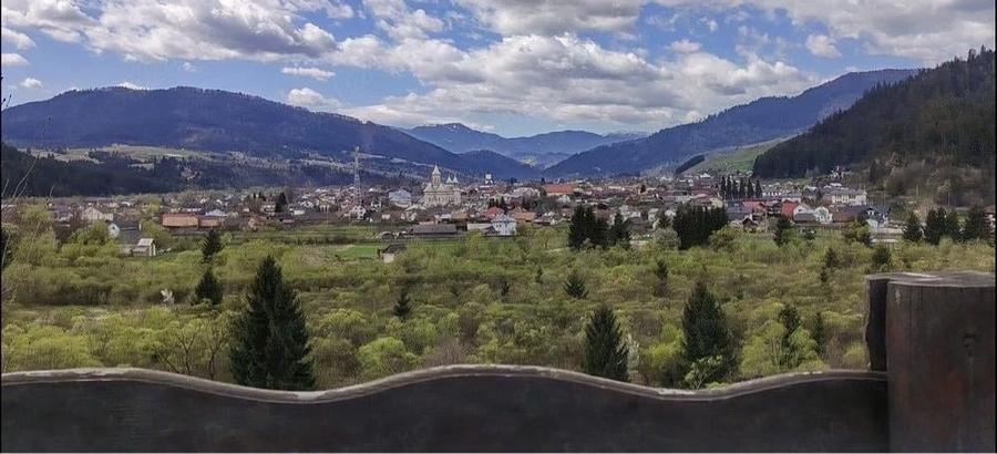 Teren de 900 mp, în Vama