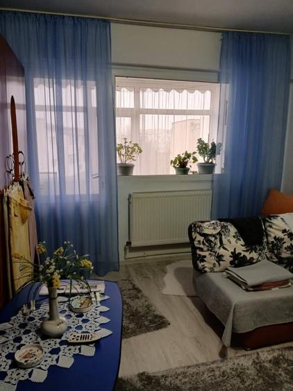 Apartament cu 2 camere decomandat în Obor