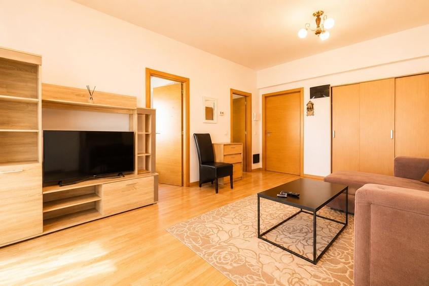 Apartament cu 2 camere semidecomandat, mobilat în Gheorgheni