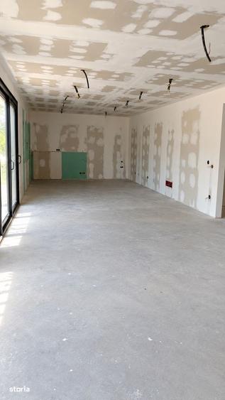 Casă cu 4 camere în Viile Satu Mare