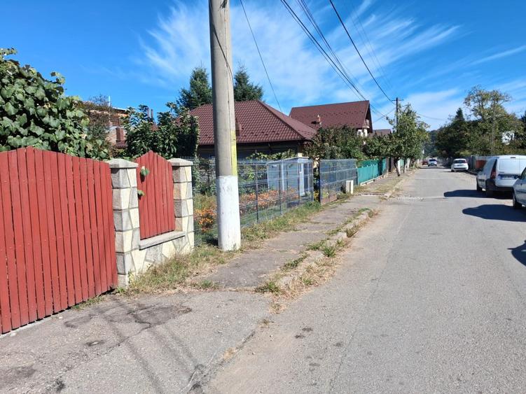 Teren Construcții intravilan de 500 mp, în Voila