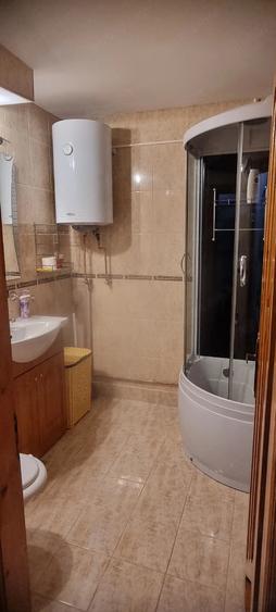 Apartament cu 2 camere nedecomandat în Kiseleff