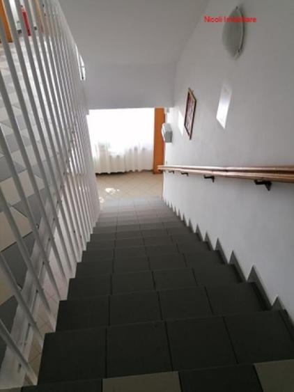 Casă individuală cu 18 camere cu Teren 1000 Mp în Exterior Sud