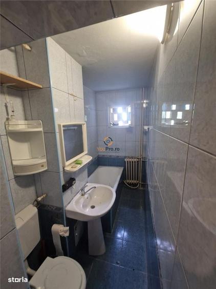 Apartament cu 2 camere semidecomandat în Dacia