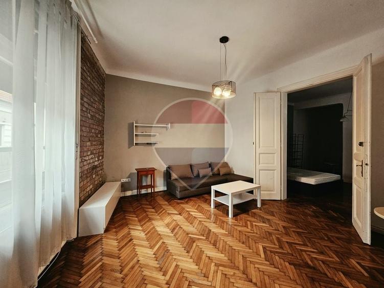Apartament de inchiriat - 3 camere - Strada Clinicilor - 1