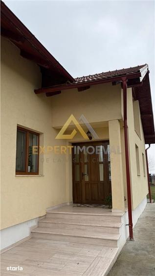 Casă cu 4 camere cu Teren 2900 Mp în Ardusat