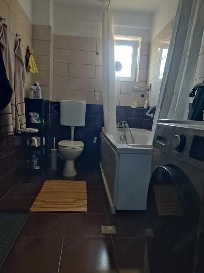 Apartament cu 3 camere decomandat în Chiajna