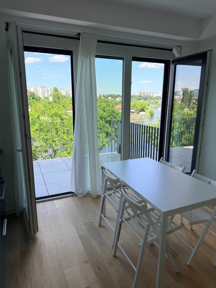 Apartament cu 2 camere decomandat în Doamna Ghica