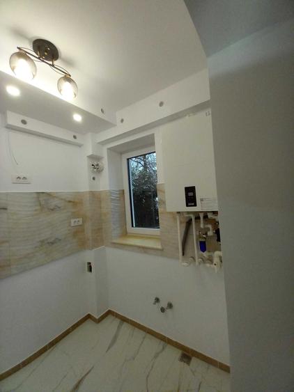 Apartament cu 3 camere decomandat în Gară