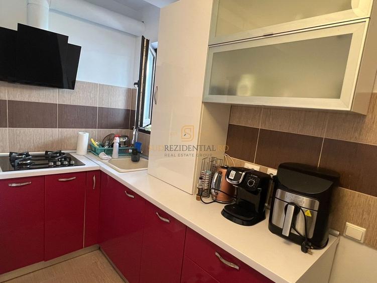 Duplex cu 3 camere cu Canalizare în Central