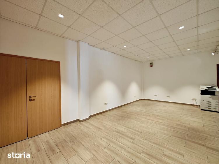 Spațiu comercial, de 663 mp, în Mehala