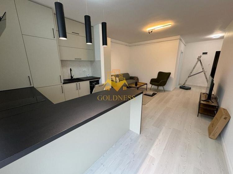 Apartament cu 2 camere semidecomandat în Florești