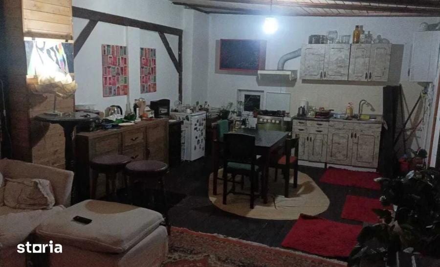 Apartament cu 2 camere decomandat în Centrul Civic