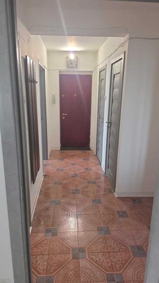 Apartament cu 2 camere decomandat în Cedonia