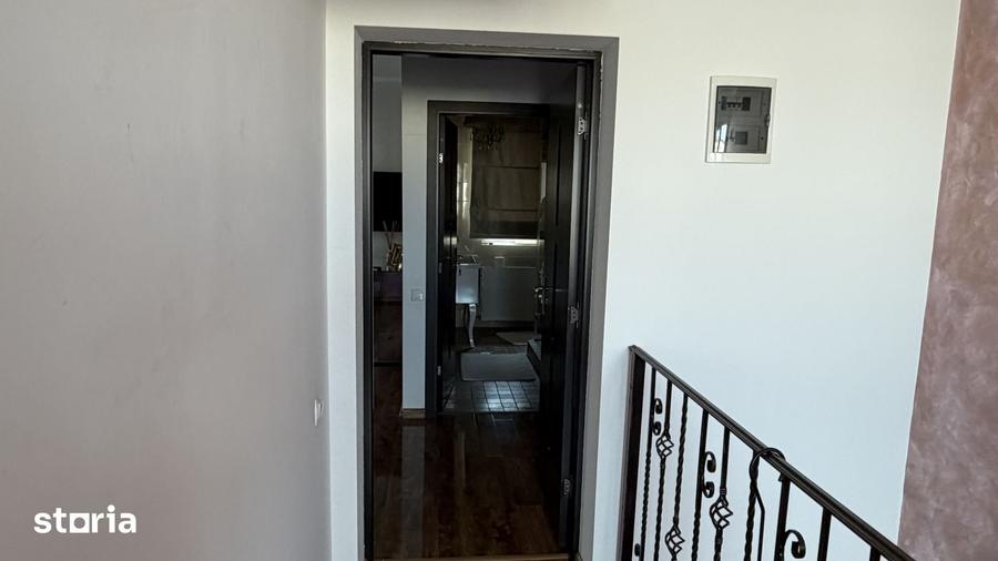 Casă cu 5 camere cu Teren 172 Mp în Chiajna