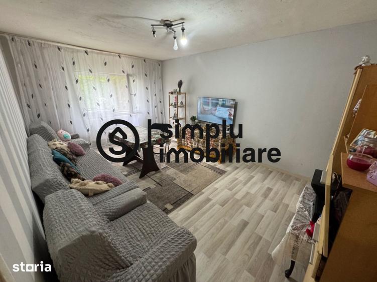 Apartament cu 2 camere decomandat în 1 Mai