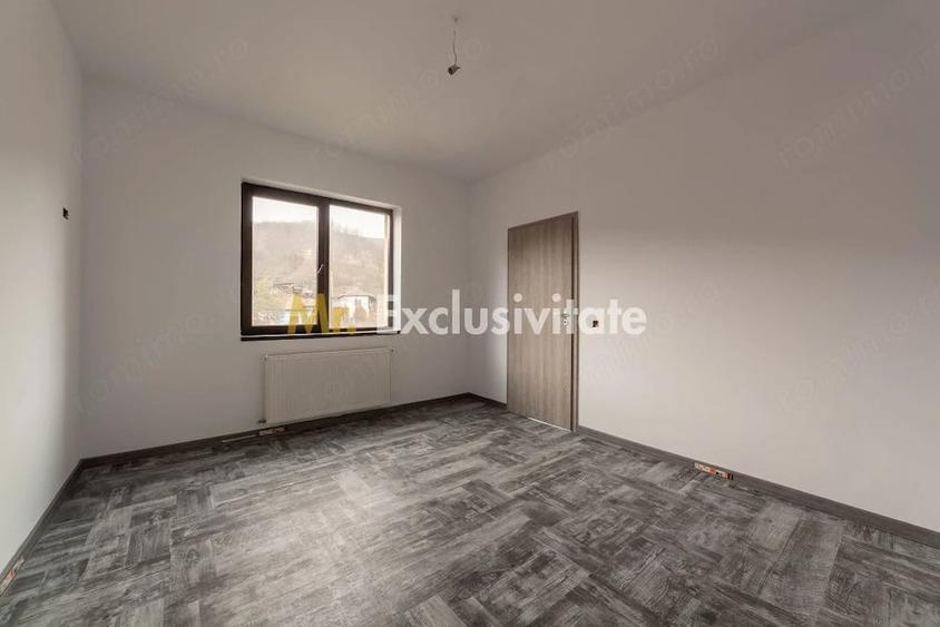 Casă cu Teren 663 Mp în Izvorani