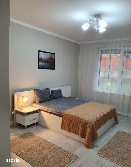 Casă cu 5 camere cu Teren 870 Mp în Ciurila