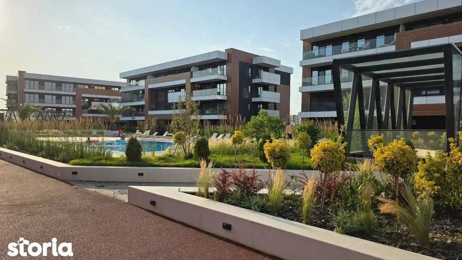 Apartament cu 4 camere în Titan
