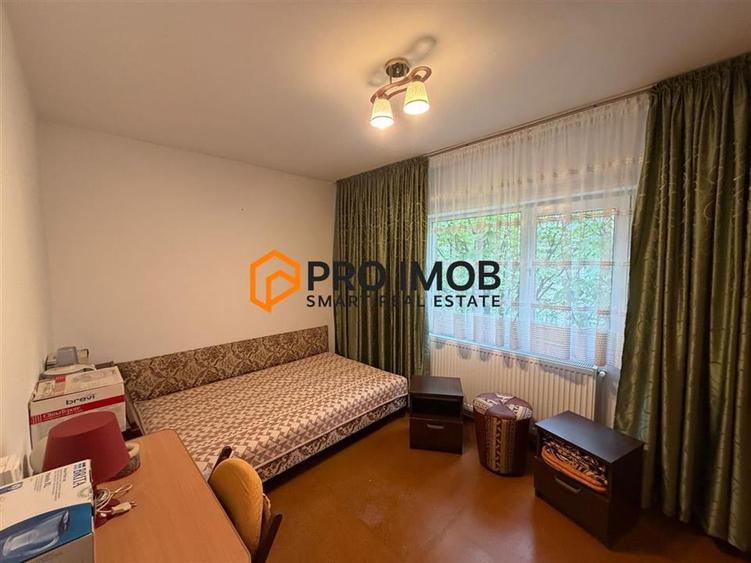 Apartament cu 2 camere semidecomandat, mobilat în Unirii Sud