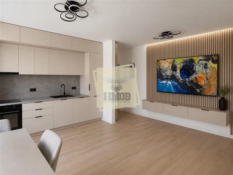 Apartament cu 3 camere decomandat în Hipodrom 1