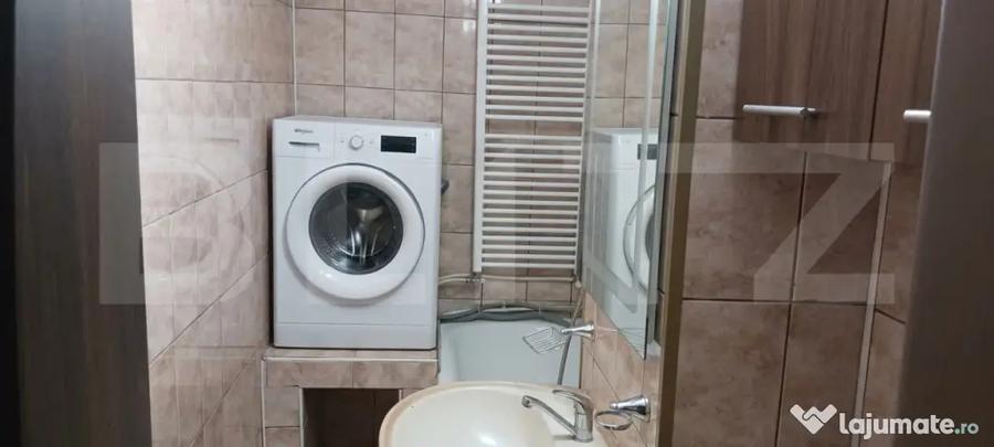 Apartament cu 2 camere decomandat, mobilat în Ultracentral
