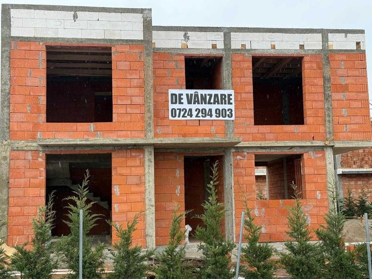 Casa individuala P+1 Suceava, cu acoperis montat proiect modern. - 1