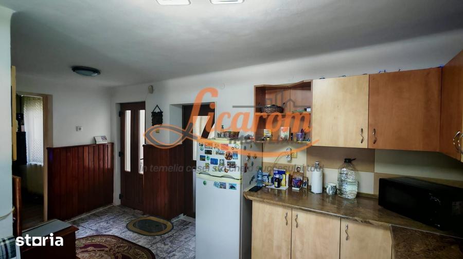 Corp de casa 4 camere zona Nicopole,curte comuna cu 1 familie. - 5