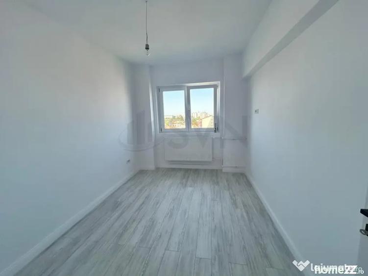 Apartament cu 3 camere decomandat în Titulescu