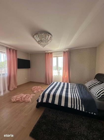 Casă cu 4 camere decomandat în Lucian Blaga