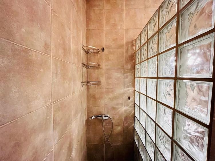 Apartament cu 2 camere decomandat, mobilat în Zorilor