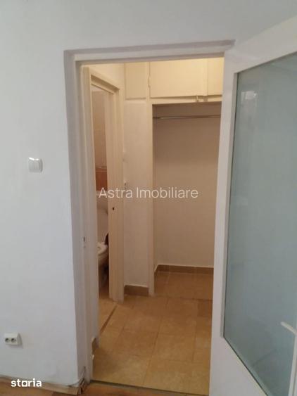 Spatiu comercial Pta Mihai Viteazul