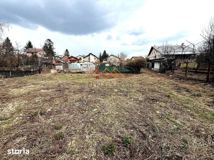 Teren de 3171 mp, în Cornu