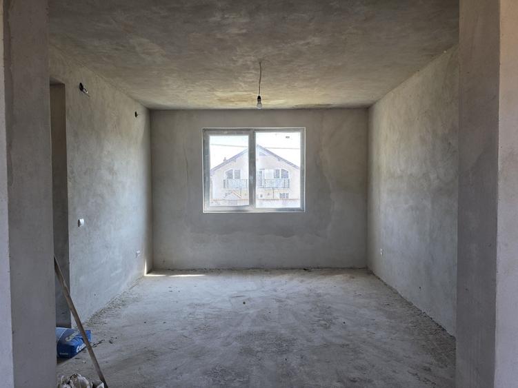 Casă cu 4 camere în Herendești