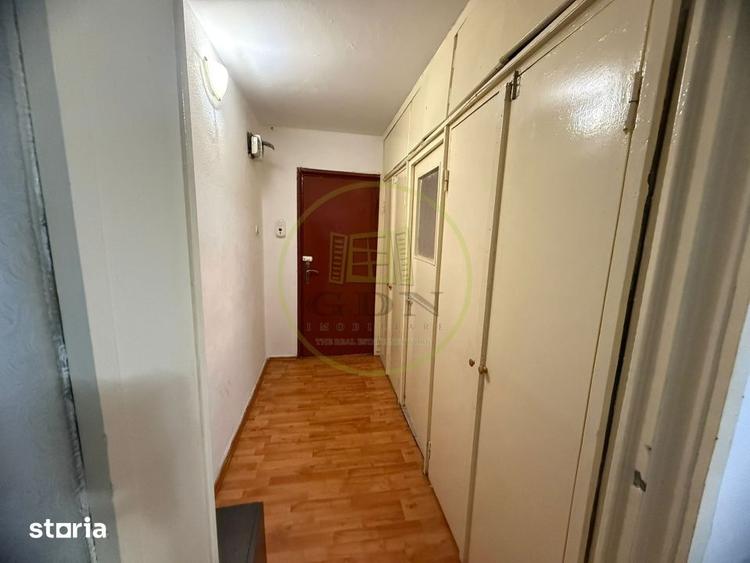 Apartament cu 2 camere semidecomandat, mobilat în Lăpuș Argeș