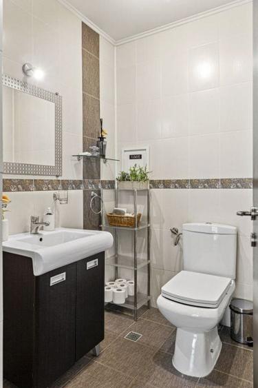 Casă individuală cu 6 camere cu Canalizare în Corbeanca
