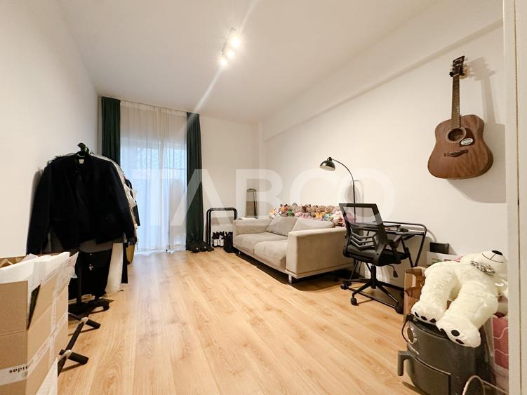 Apartament cu 3 camere semidecomandat, mobilat în Mărăști