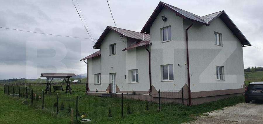 Casă individuală cu 7 camere cu Teren 1750 Mp în Vatra Dornei