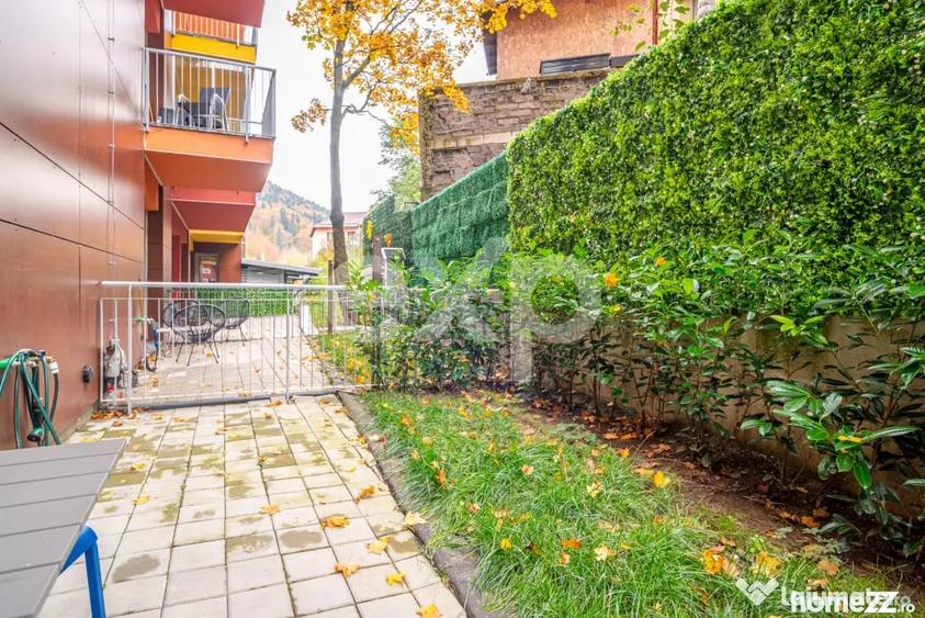 Garsonieră, mobilată în Castelul Peleș
