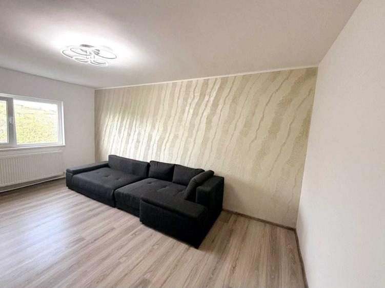 Apartament cu 2 camere decomandat în Siderurgiștilor