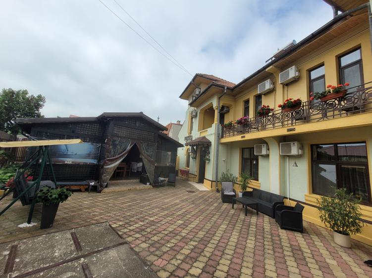 Hotel/Pensiune, de 12 mp, în Central