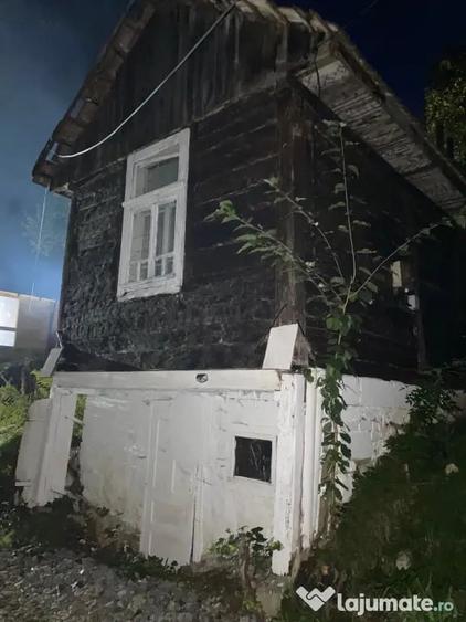 Casă cu 2 camere în Central