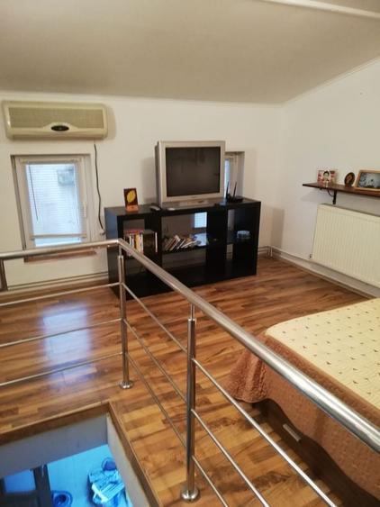 Casă cu 2 camere în Tineretului