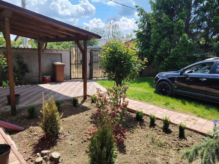 Casă cu 4 camere cu Teren 800 Mp în Periș